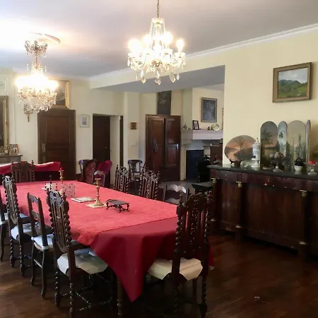 Grande Et Belle Demeure *