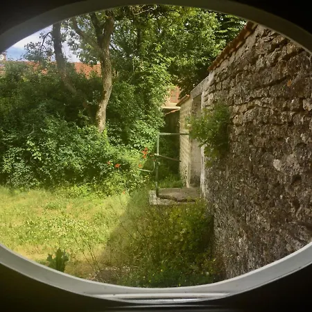 Grande Et Belle Demeure *